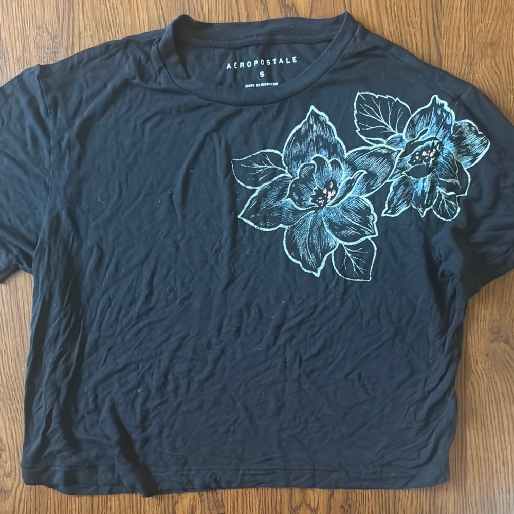 Aeropostale Black Tee with Blue Floral Design